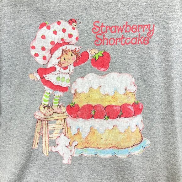 Strawberry Shortcake Little Baker T-Shirt, Men's Sz Medium, Gray w Retro Graphic - Picture 3 of 7